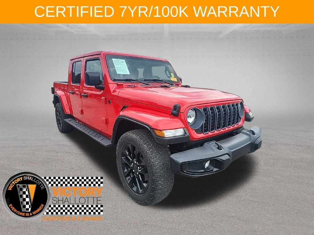 2025 Jeep Gladiator Nighthawk
