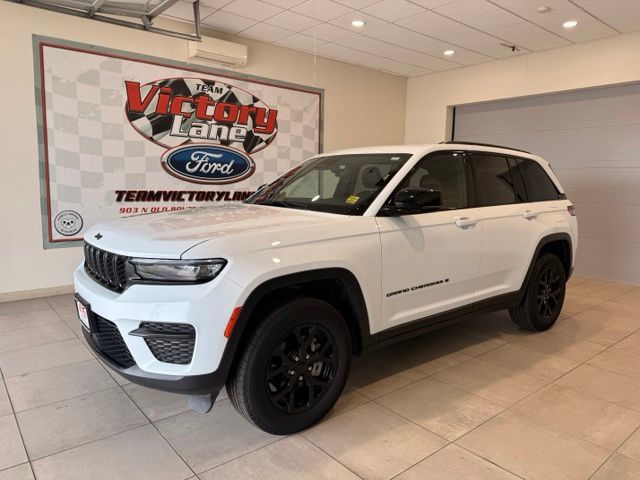 2025 Jeep Grand Cherokee Altitude