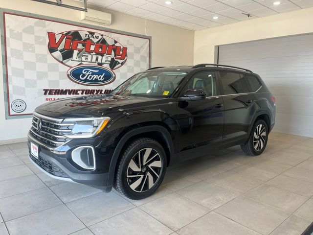 2025 Volkswagen Atlas SE w/Tech