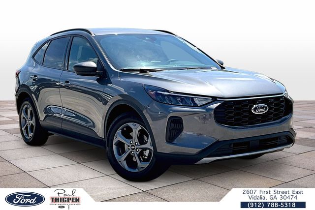 2025 Ford Escape Hybrid