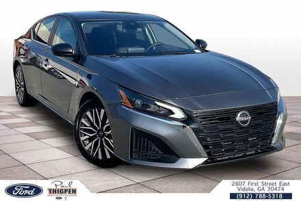 DYNAMIC_PREF_LABEL_INVENTORY_FEATURED_USED_INVENTORY_FEATURED1_ALTATTRIBUTEBEFORE 2025 Nissan Altima 2.5 SV Sedan DYNAMIC_PREF_LABEL_INVENTORY_FEATURED_USED_INVENTORY_FEATURED1_ALTATTRIBUTEAFTER
