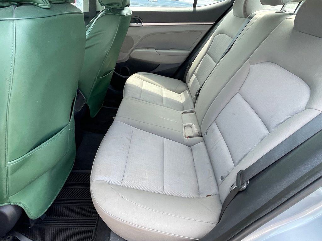2017 Hyundai Elantra SE - Photo 11