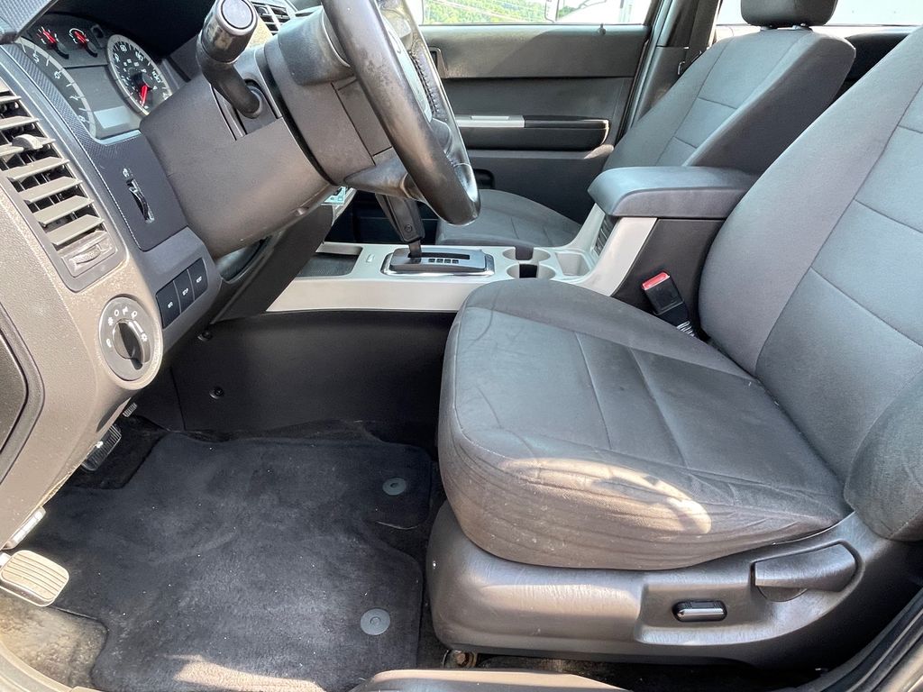 2012 Ford Escape XLT - Photo 18