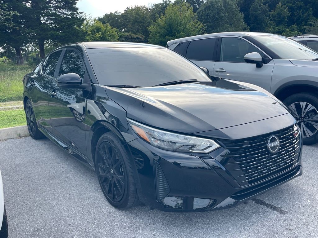 Used 2025 Nissan Sentra SR Sedan