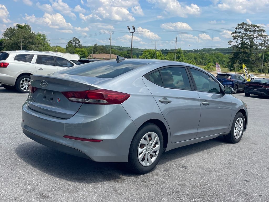 2017 Hyundai Elantra SE - Photo 7