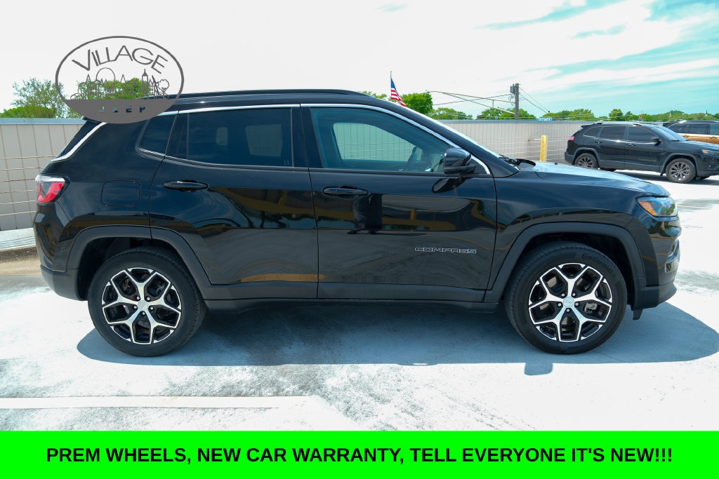 Used 2024 Jeep Compass Limited SUV