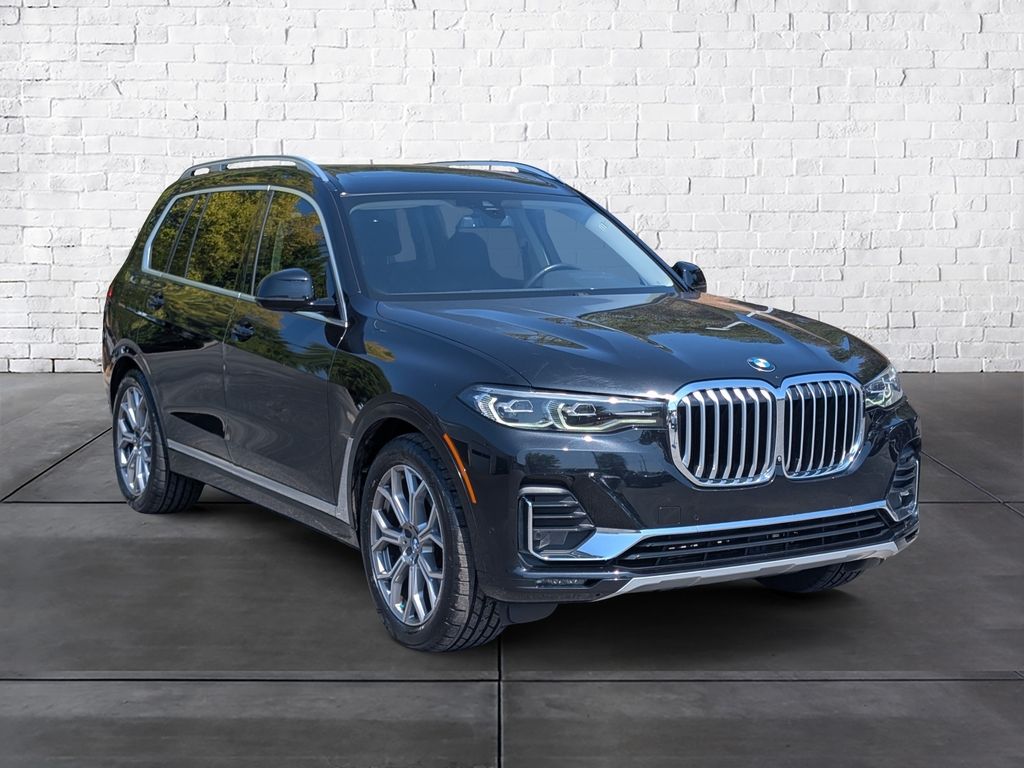2022 BMW X7