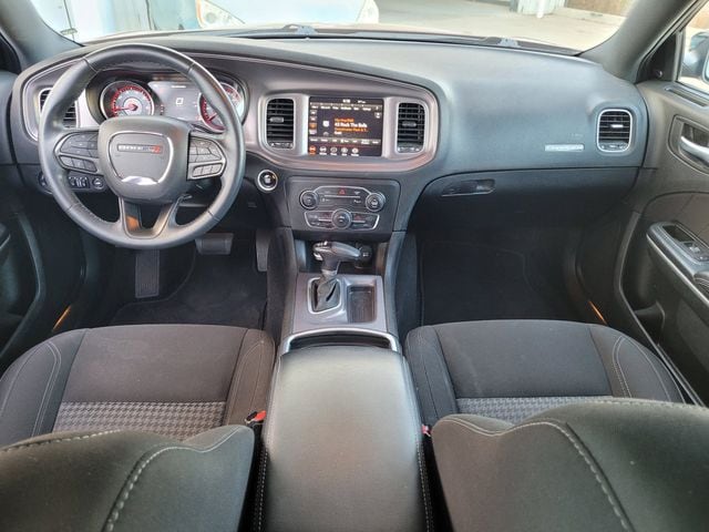 Photo 16