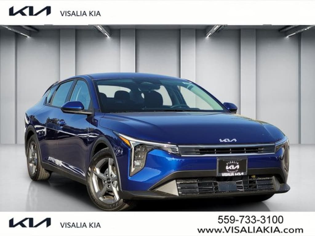 New 2026 Kia K4 LXS Sedan