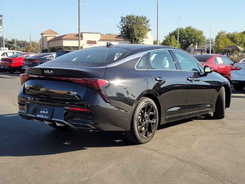 New 2026 Kia K5 GT-Line Sedan