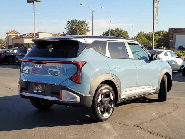New 2027 Kia Seltos S SUV