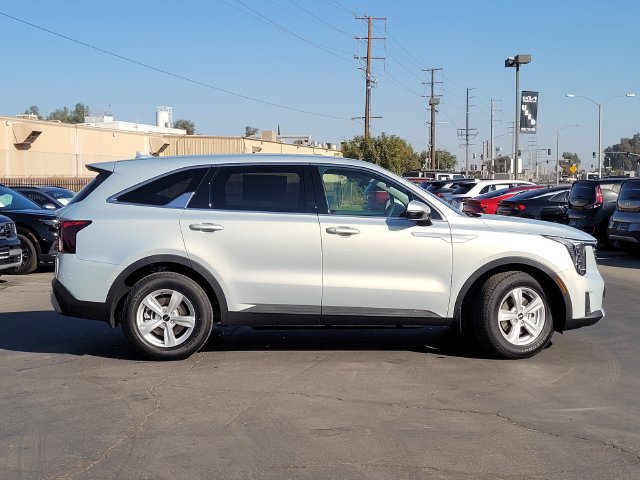 New 2026 Kia Sorento LX SUV