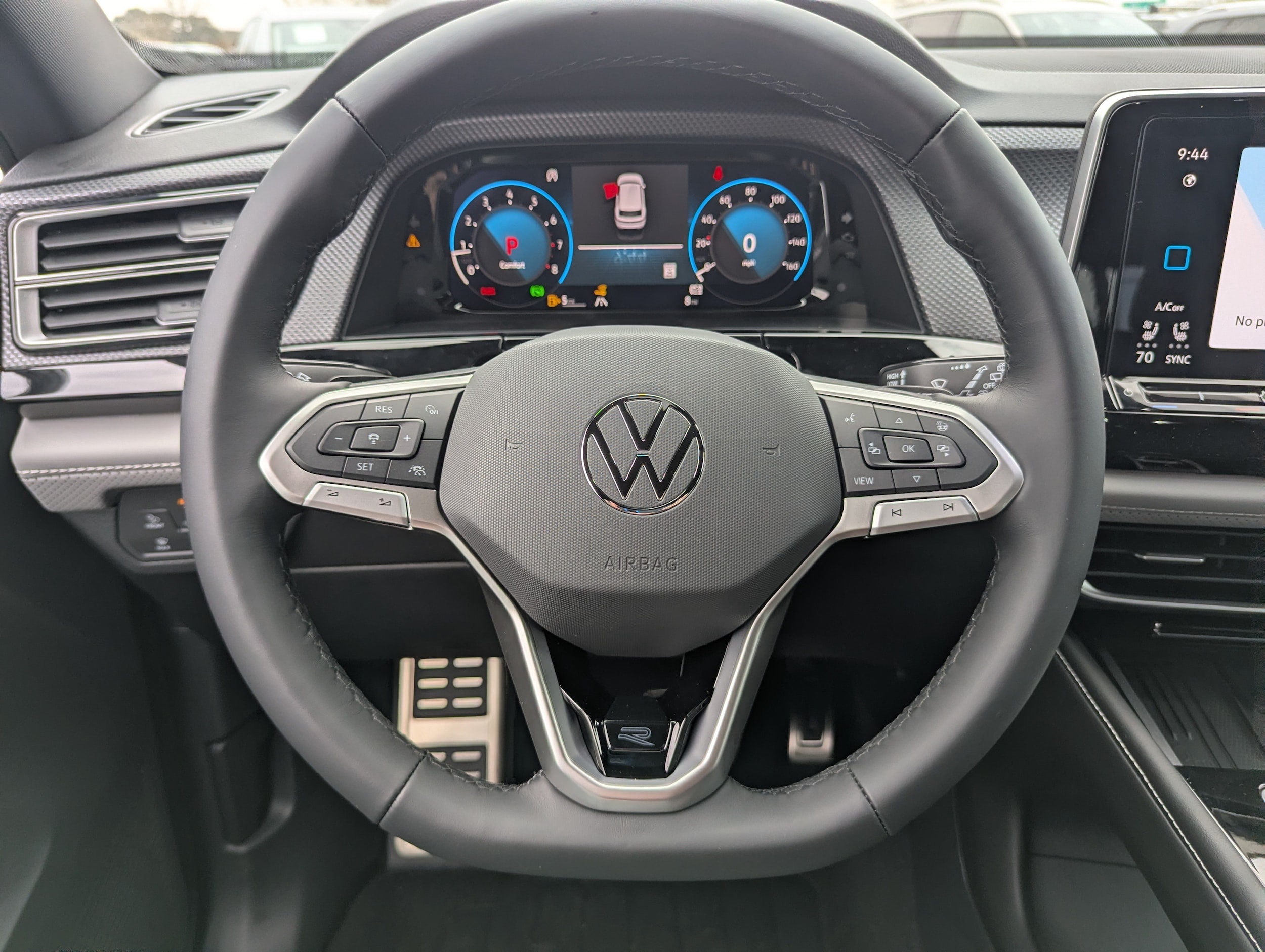 2026 Volkswagen Atlas Cross Sport SEL R-LINE - Photo 17
