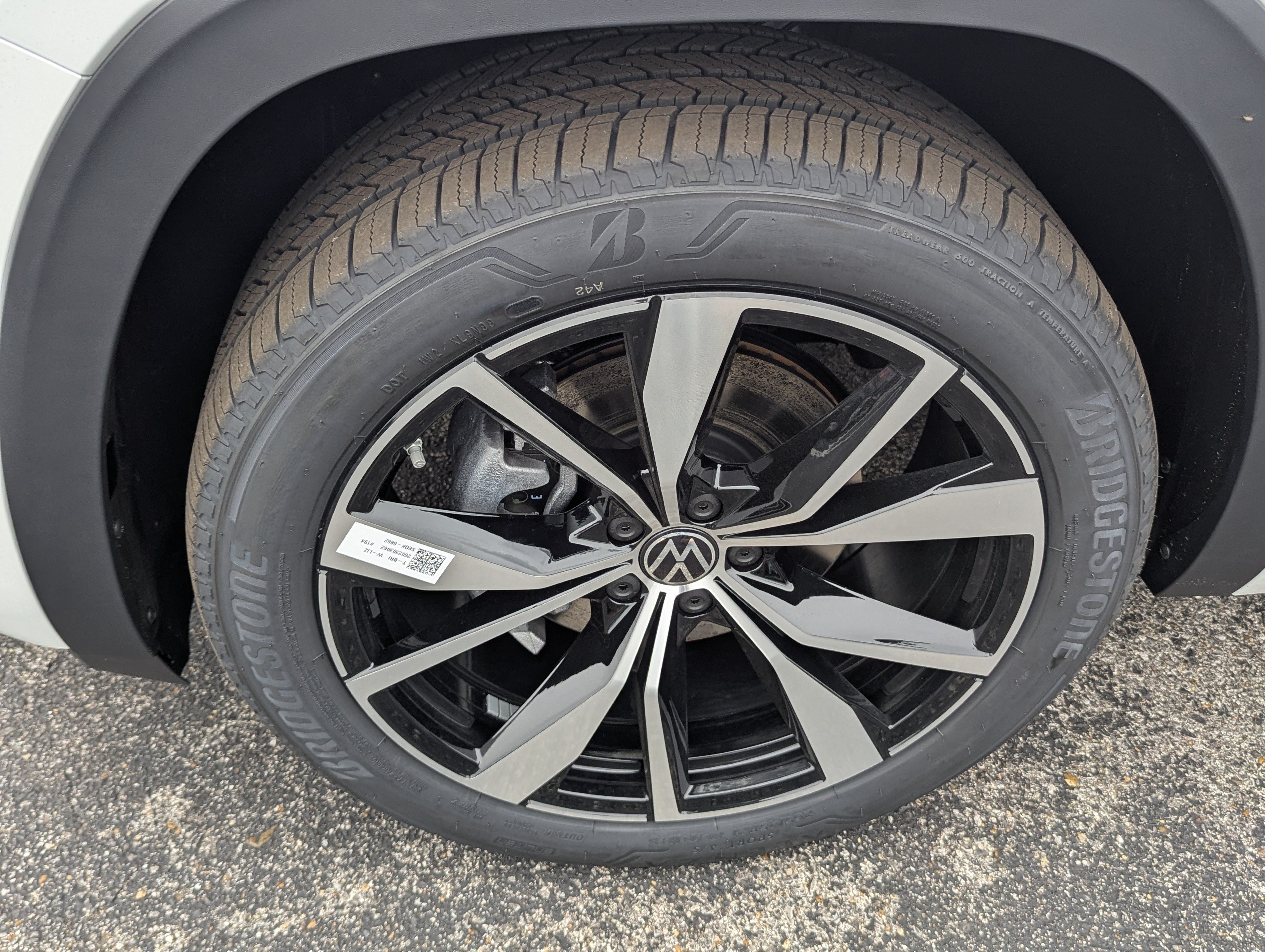 2026 Volkswagen Atlas Cross Sport SEL R-LINE - Photo 23