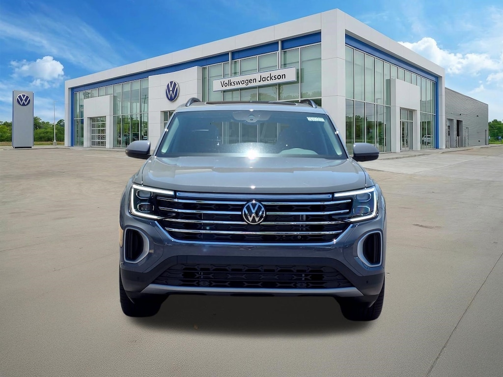 New 2026 Volkswagen Atlas SE w/Technology SUV