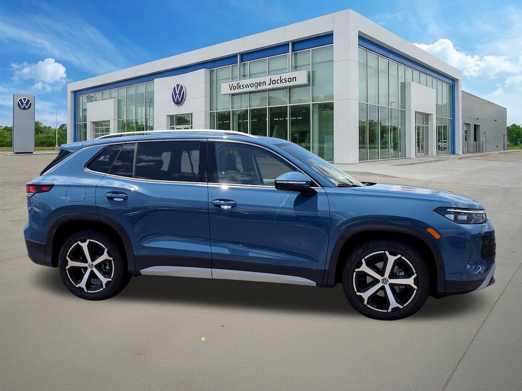 New 2026 Volkswagen Tiguan SE SUV