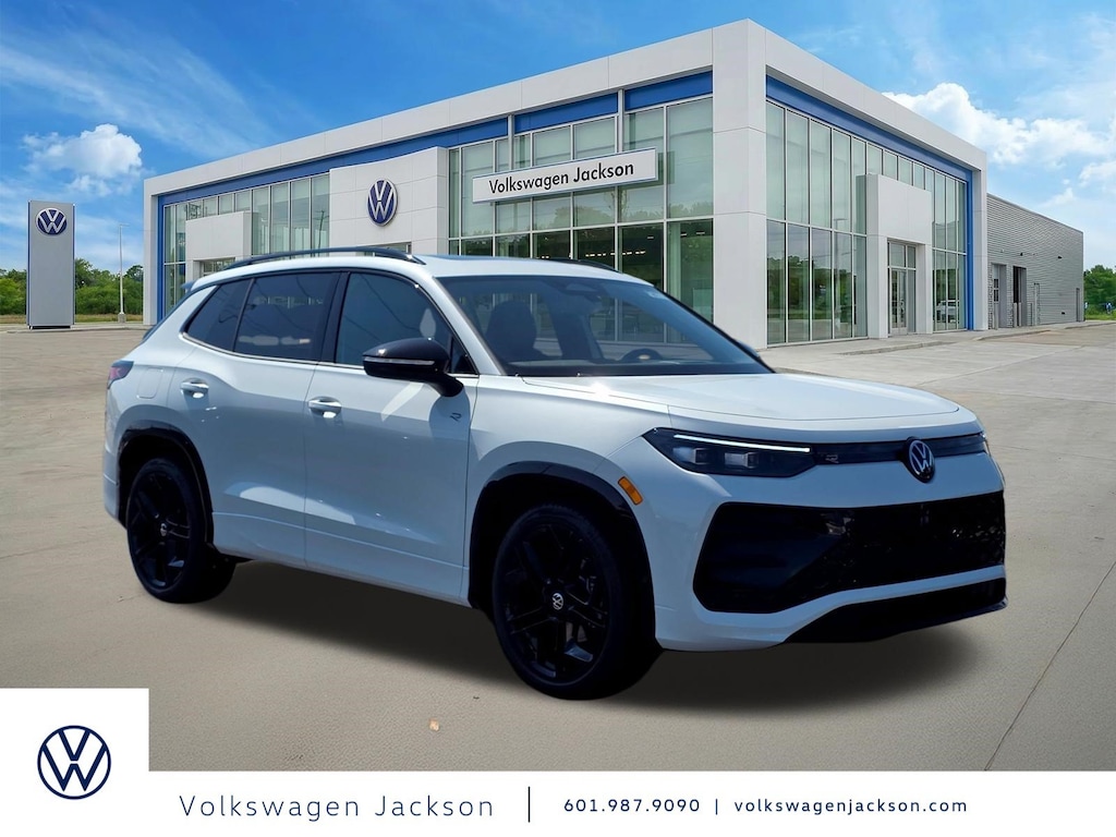 New 2026 Volkswagen Tiguan SE R-Line Black SUV