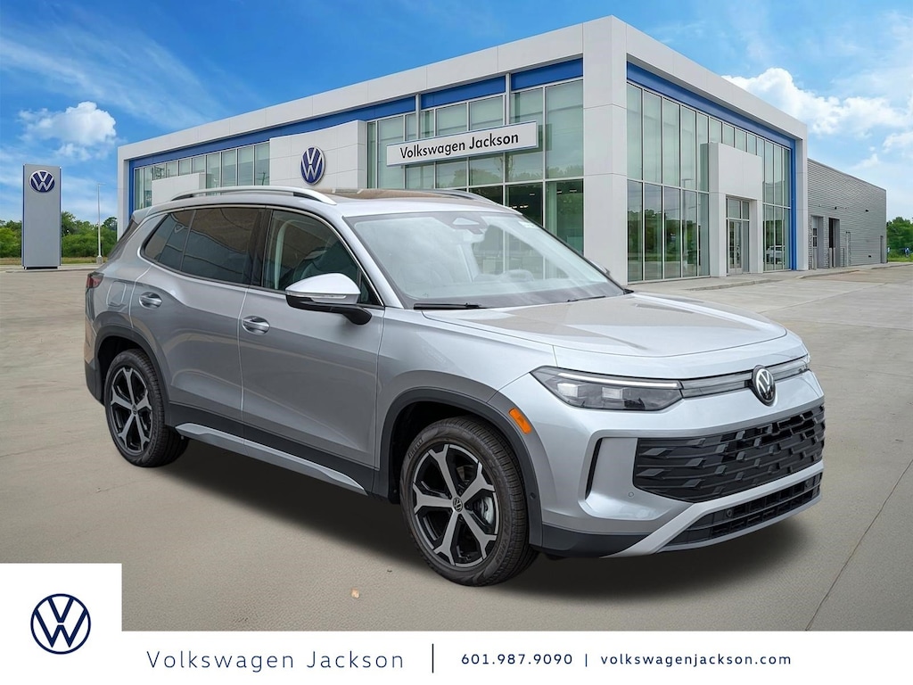 New 2026 Volkswagen Tiguan SE SUV