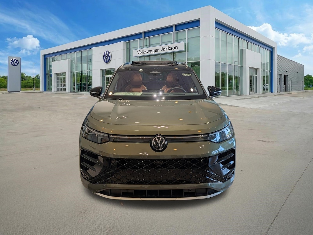 New 2026 Volkswagen Tiguan SEL R-Line Turbo SUV