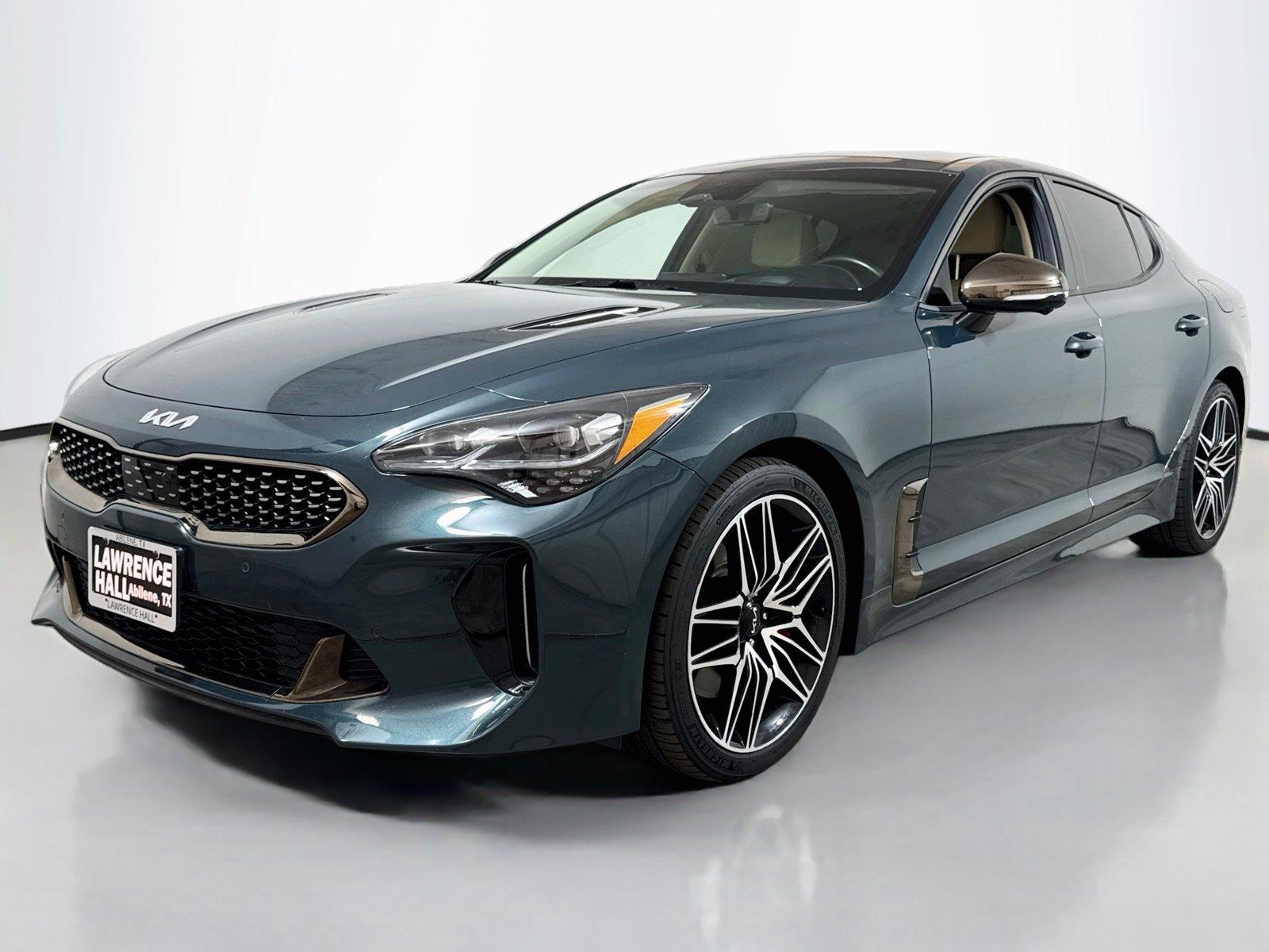 2023 Kia Stinger