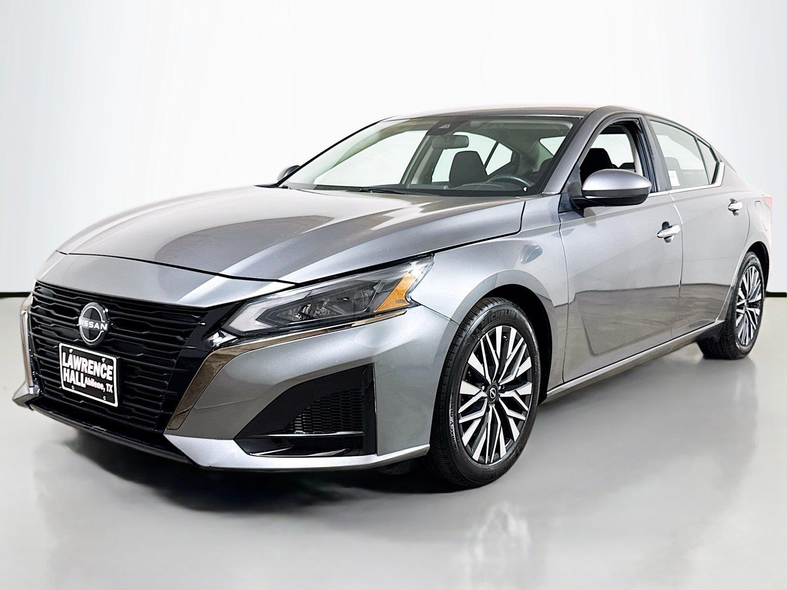 2023 Nissan Altima SV