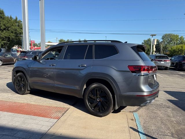 Used 2024 Volkswagen Atlas 2.0T SE w/Technology SUV