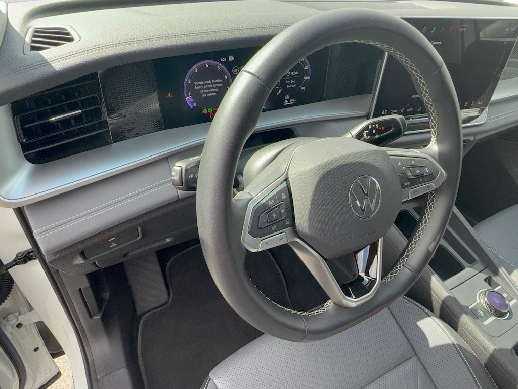 Certified 2026 Volkswagen Tiguan SE SE FWD