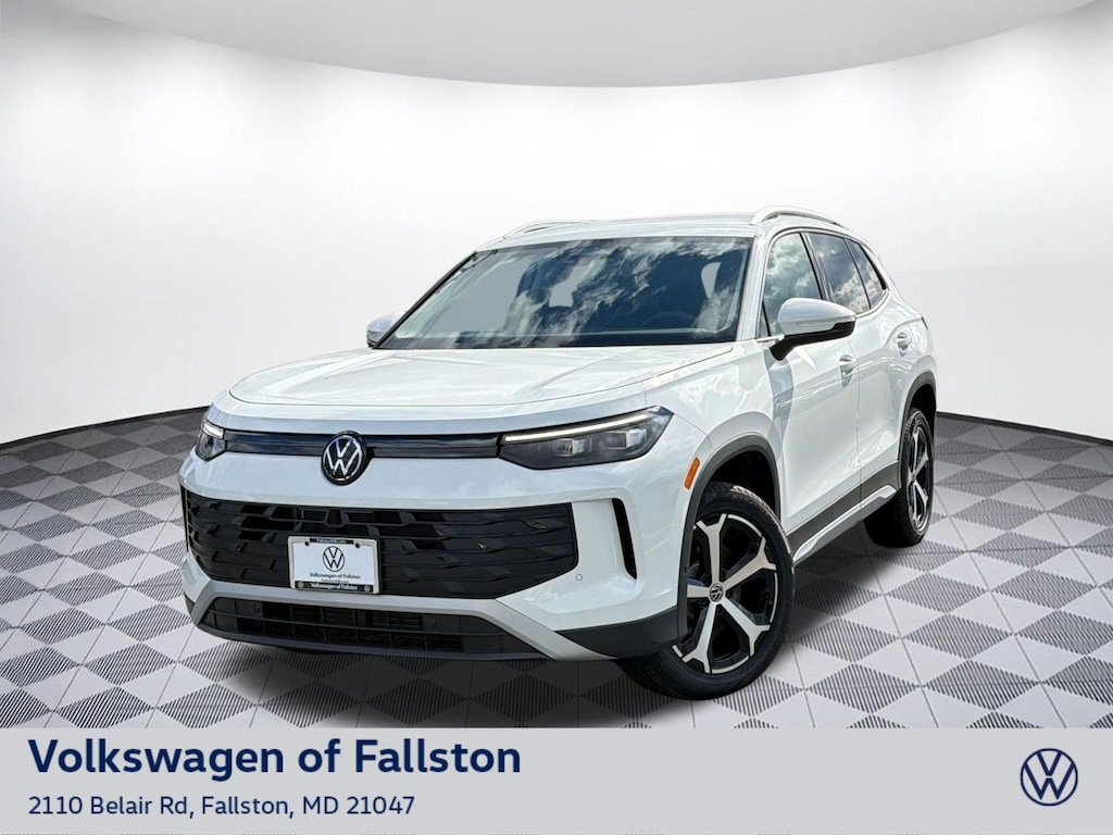 New 2026 Volkswagen Tiguan SE SUV