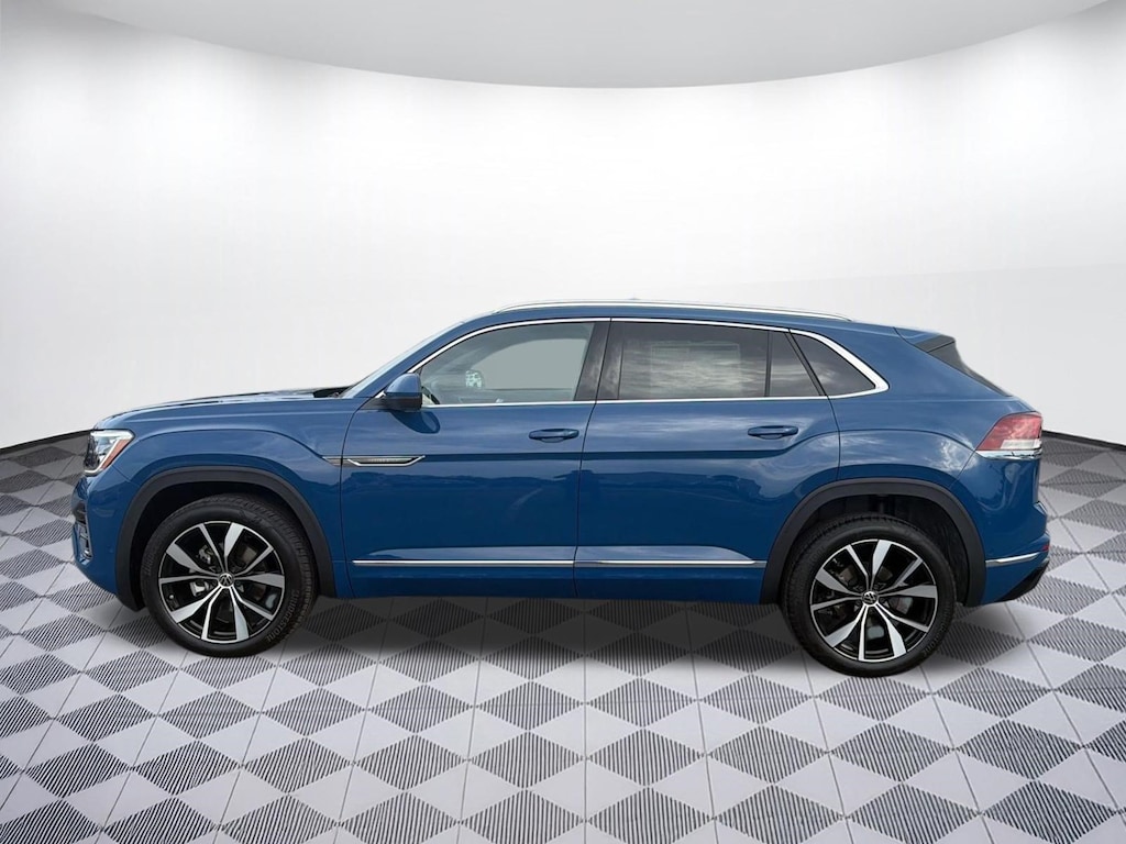 New 2026 Volkswagen Atlas Cross Sport 2.0T SEL Premium R-Line SUV