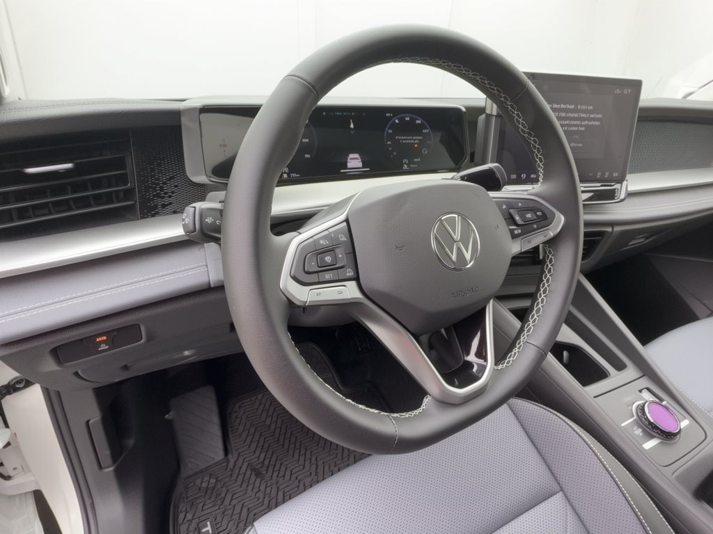 New 2026 Volkswagen Tiguan SE SUV