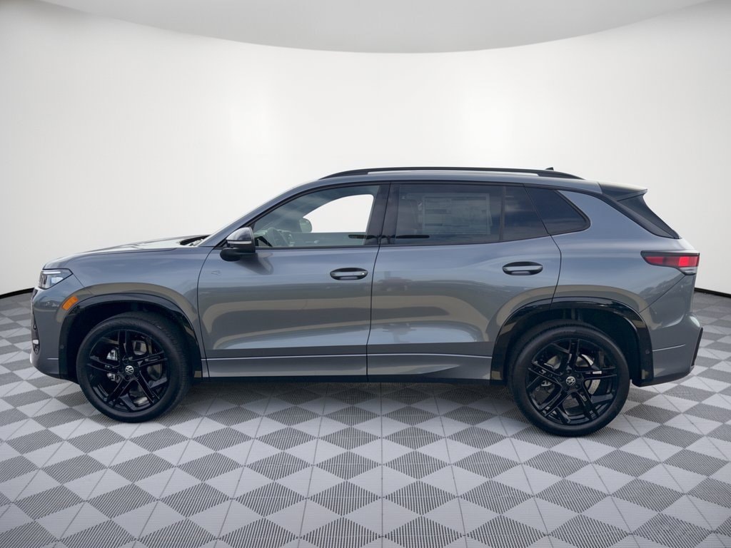 New 2026 Volkswagen Tiguan SE R-Line Black SUV