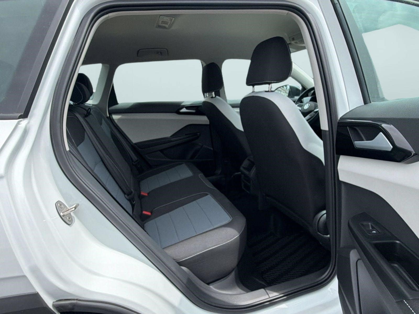 2026 Volkswagen Taos S - Photo 27