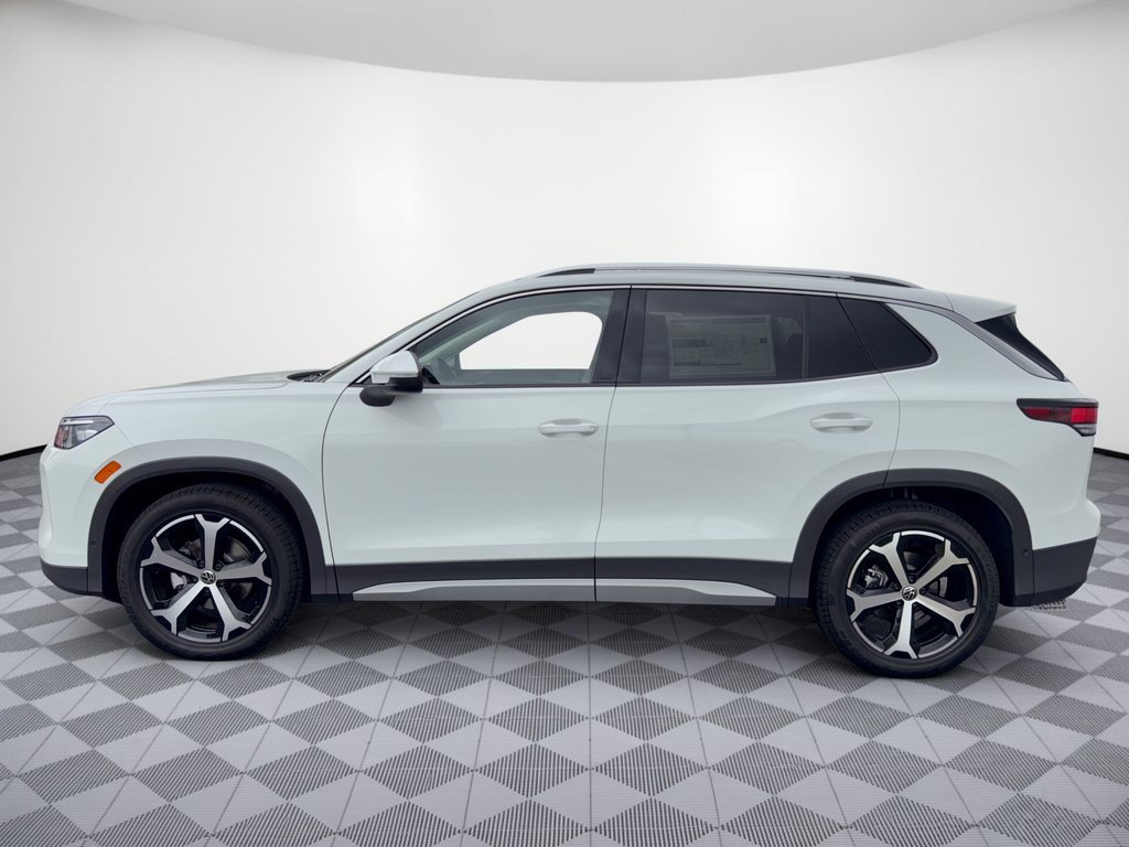 New 2026 Volkswagen Tiguan SE SUV