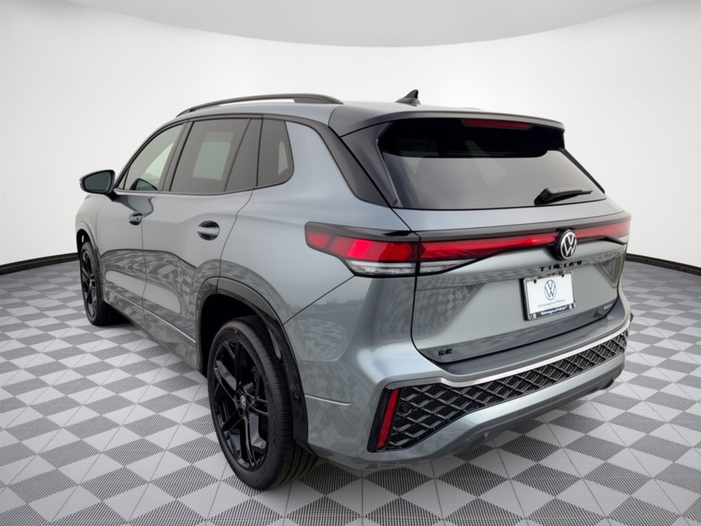 New 2026 Volkswagen Tiguan SE R-Line Black SUV