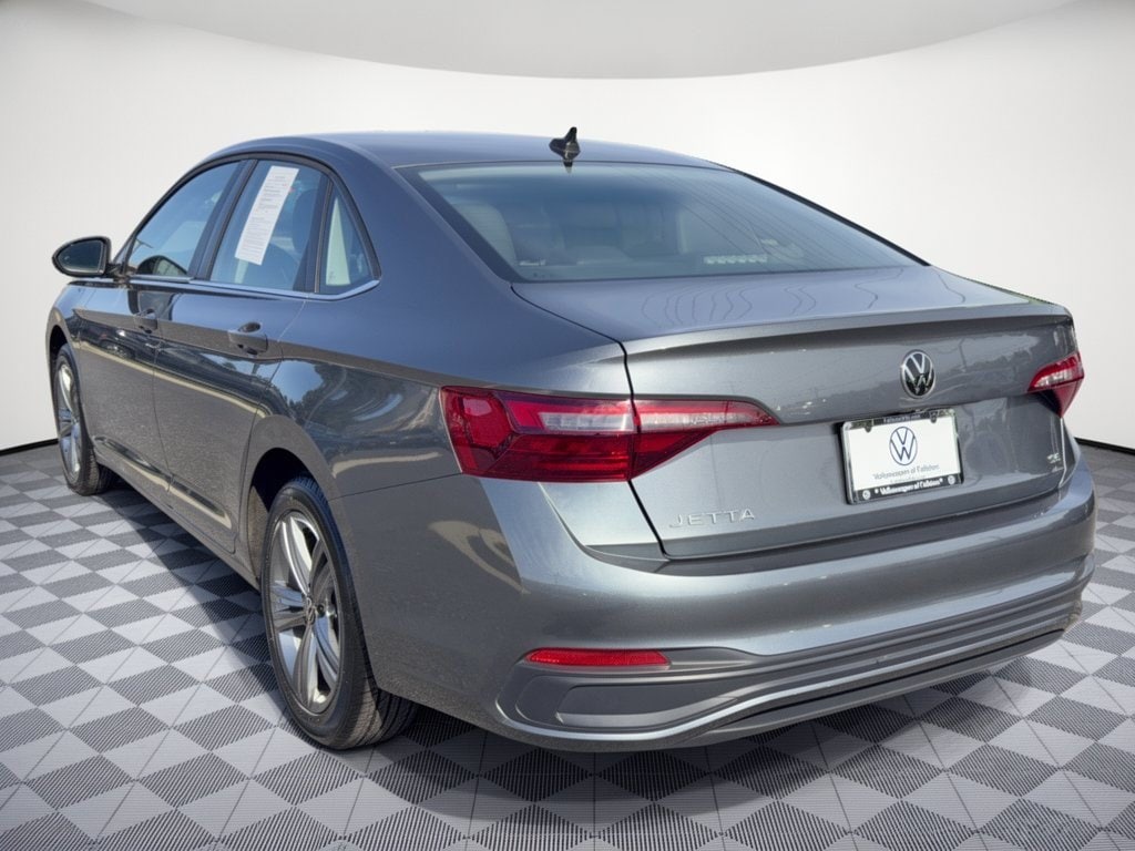 Certified 2024 Volkswagen Jetta SE SE Auto