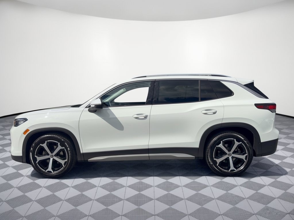 Certified 2026 Volkswagen Tiguan SE SE FWD