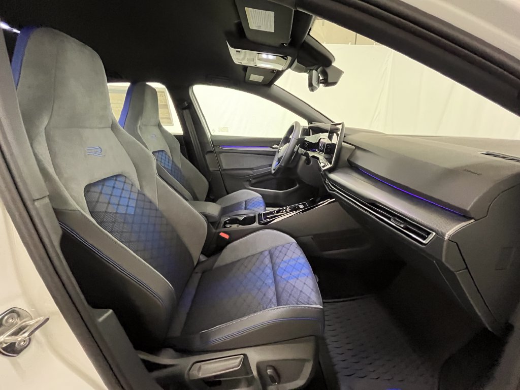 2026 Volkswagen Golf R R - Photo 14