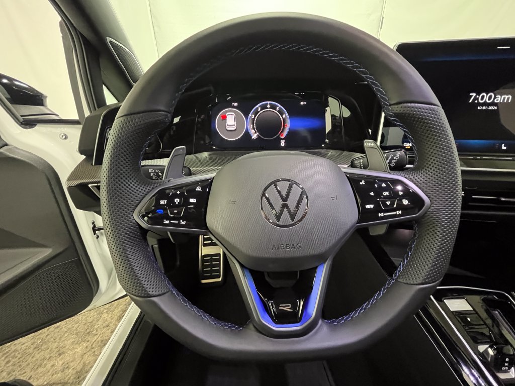 2026 Volkswagen Golf R R - Photo 17