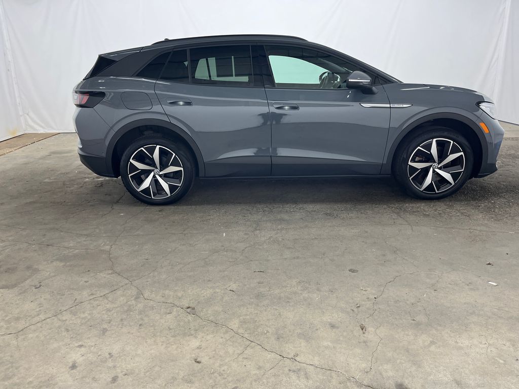 Used 2023 Volkswagen ID.4 PRO S with VIN 1V2WNPE81PC039853 for sale in Kirkland, WA