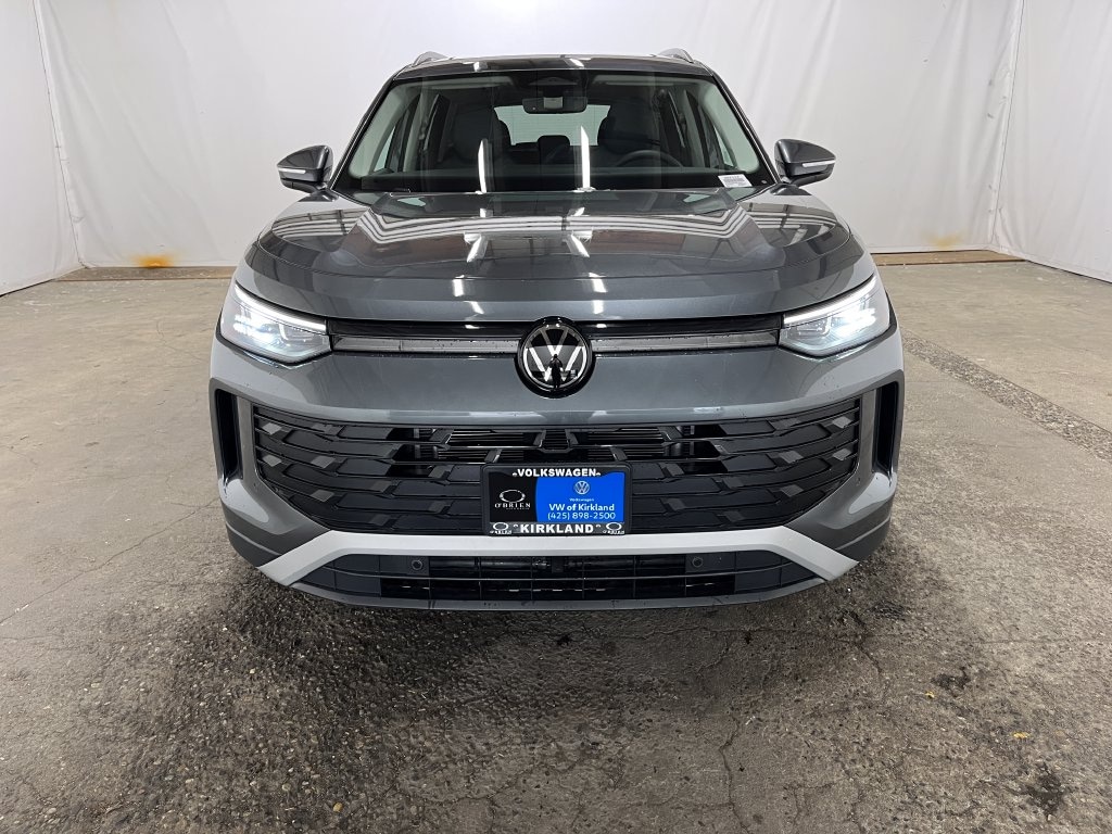 New 2026 Volkswagen Tiguan SE SUV