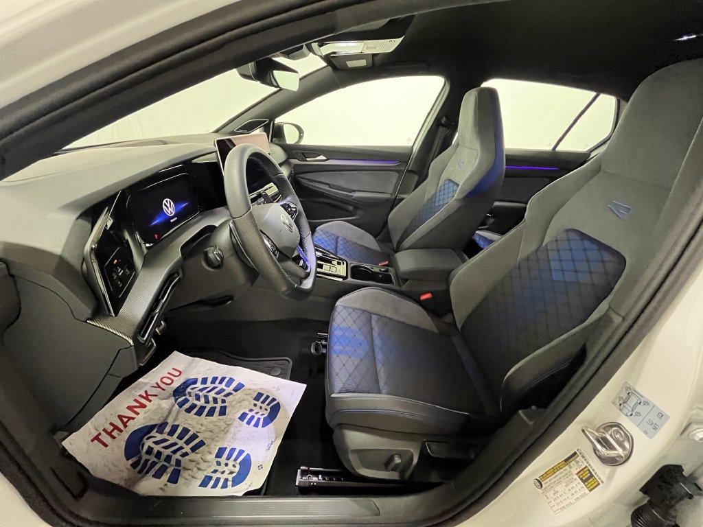 2026 Volkswagen Golf R R - Photo 12