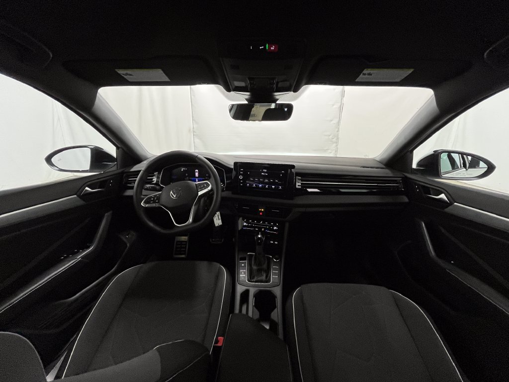 2026 Volkswagen Jetta Sport - Photo 16