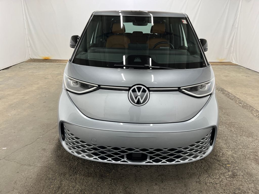 Certified 2025 Volkswagen ID. Buzz Pro S Minivan/Van