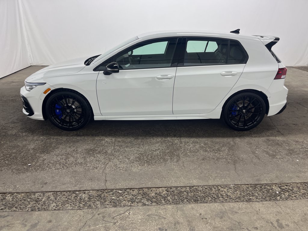 2026 Volkswagen Golf R R - Photo 8