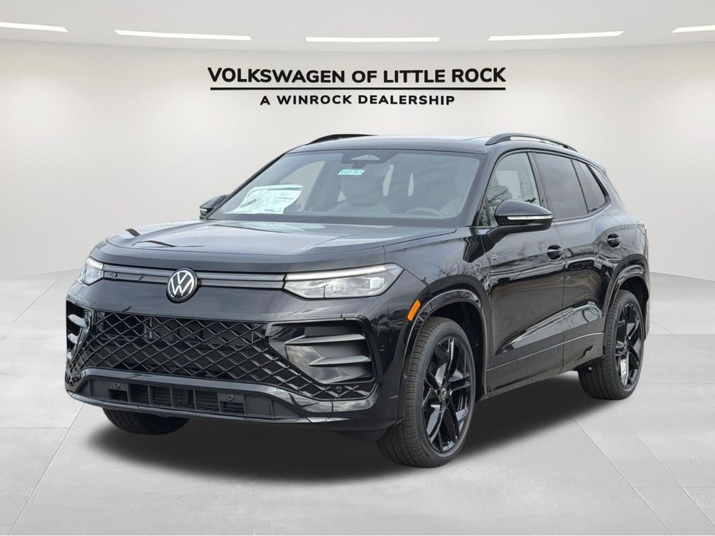 New 2026 Volkswagen Tiguan SE R-Line Black SUV