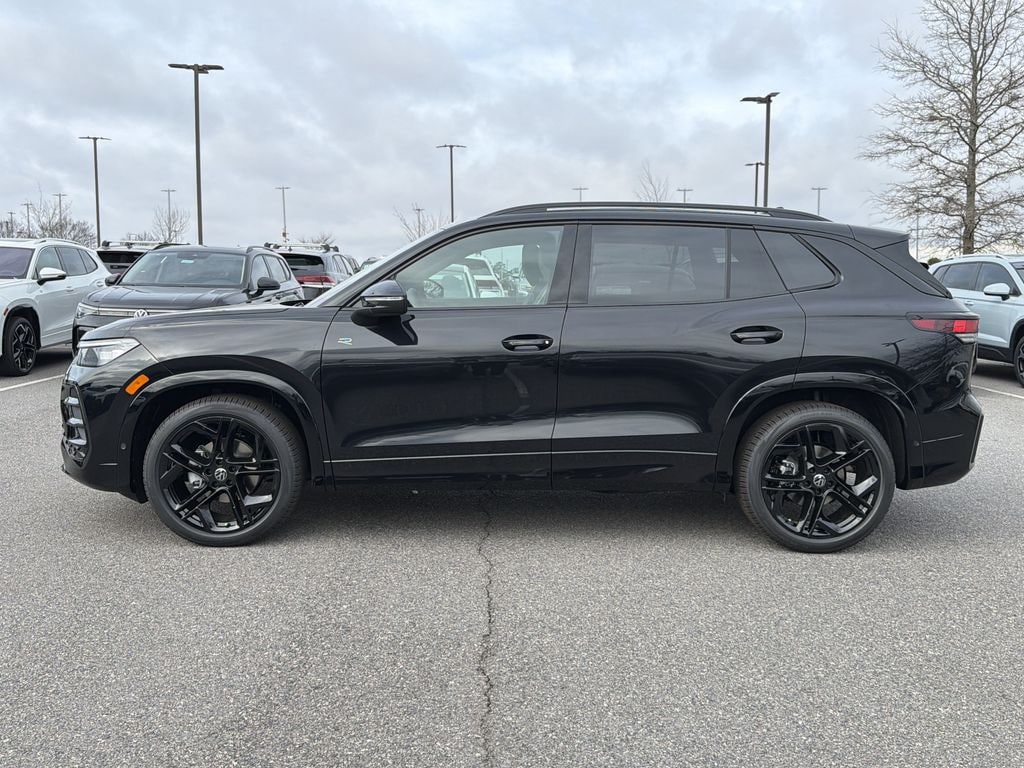 New 2026 Volkswagen Tiguan SE R-Line Black SUV