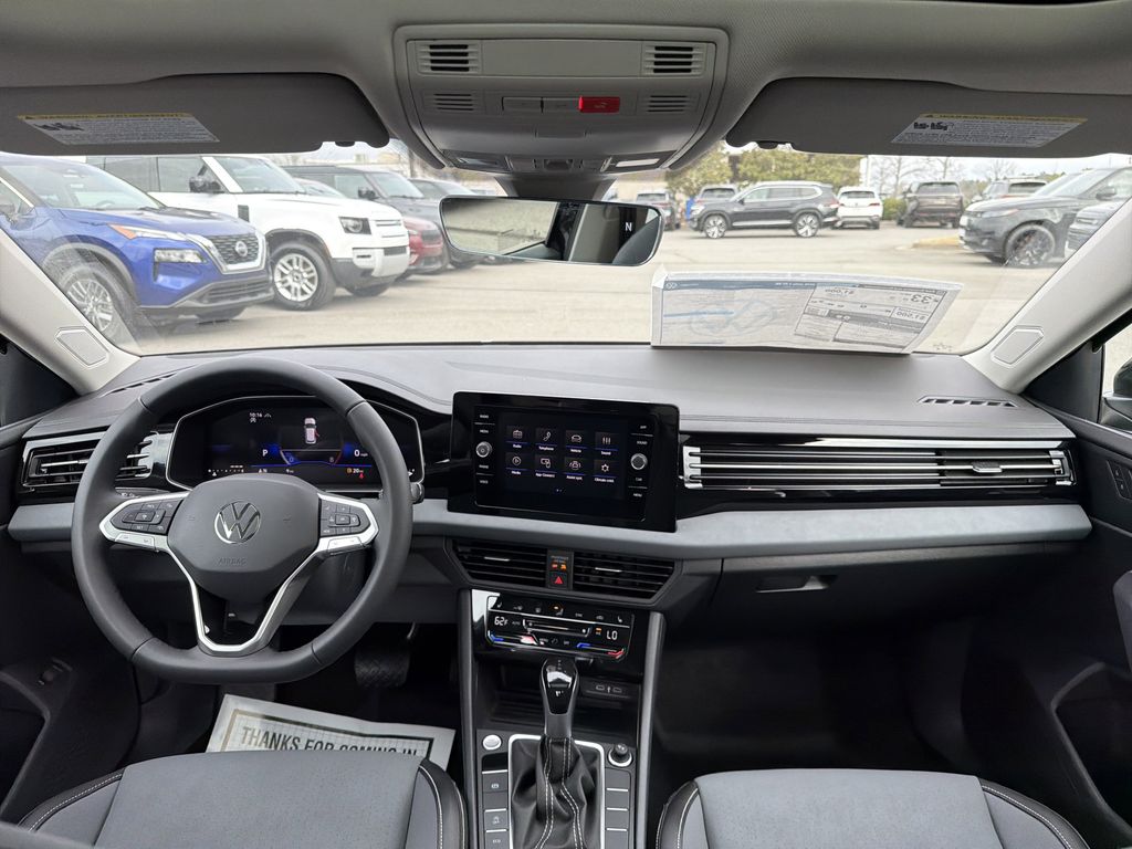 2026 Volkswagen Jetta SE - Photo 21