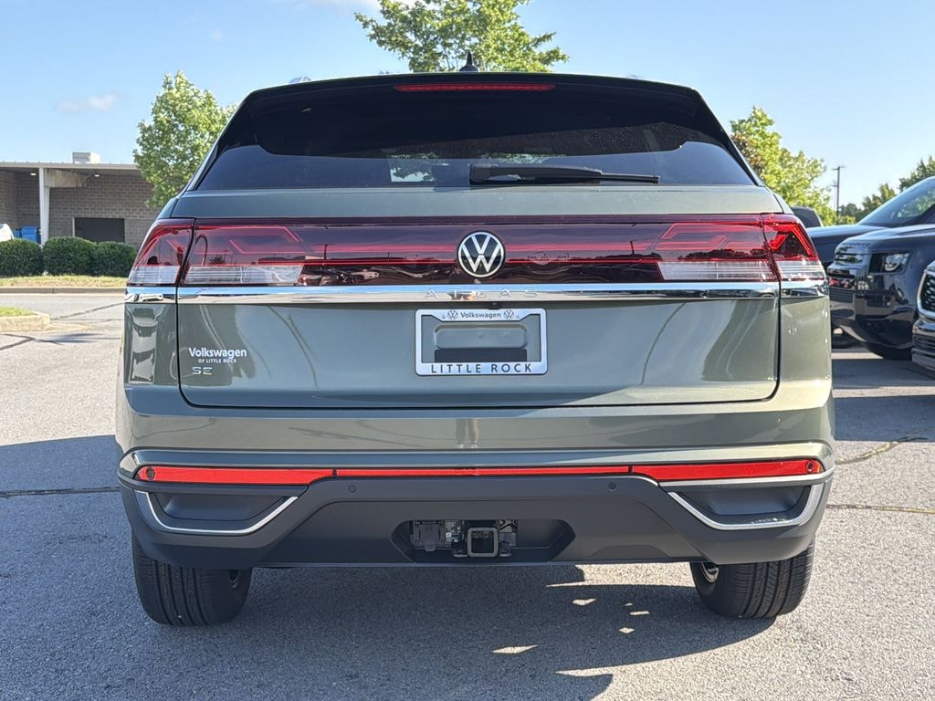 New 2026 Volkswagen Atlas Cross Sport SE w/Technology SUV