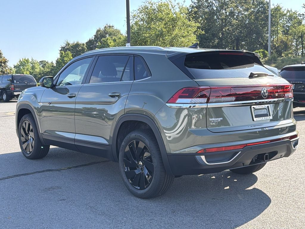 New 2026 Volkswagen Atlas Cross Sport SE w/Technology SUV