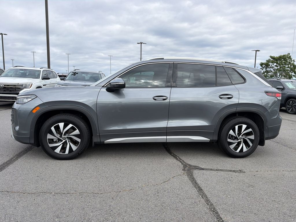 New 2025 Volkswagen Tiguan 2.0T S SUV